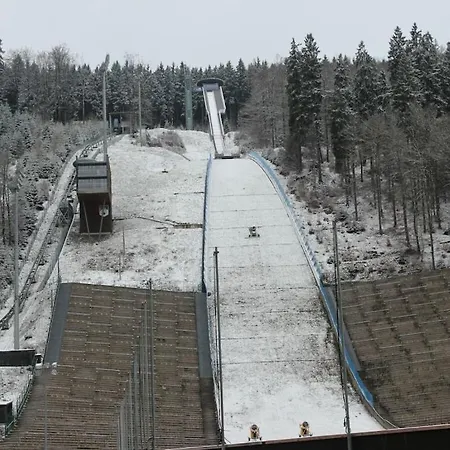On The 1st Floor Near Willingen * Willingen (Upland)