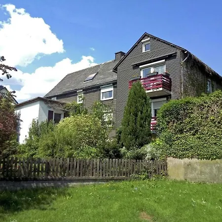 On The 1st Floor Near Willingen Holiday home *